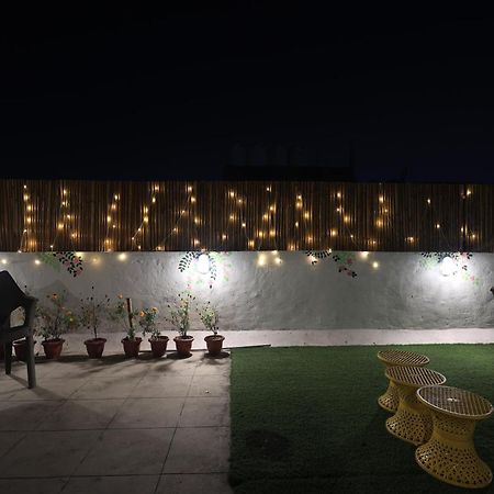 Albergue Amigosindia Nueva Delhi Exterior foto